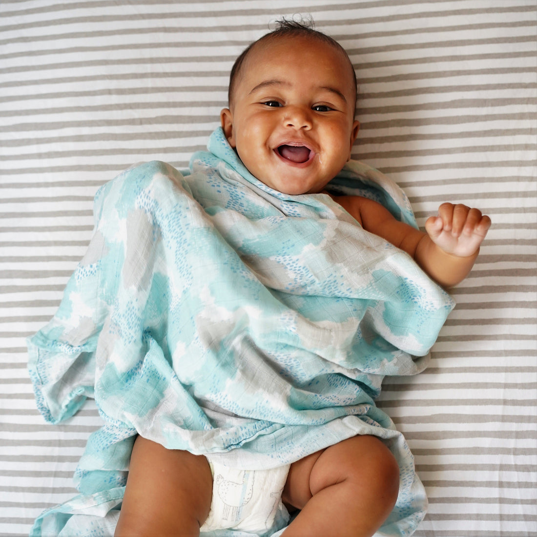 Ely's & Co. Grey Stripes & Splash Waterproof Sheets, 2 Pack - Crib/Toddler Bed Sheets