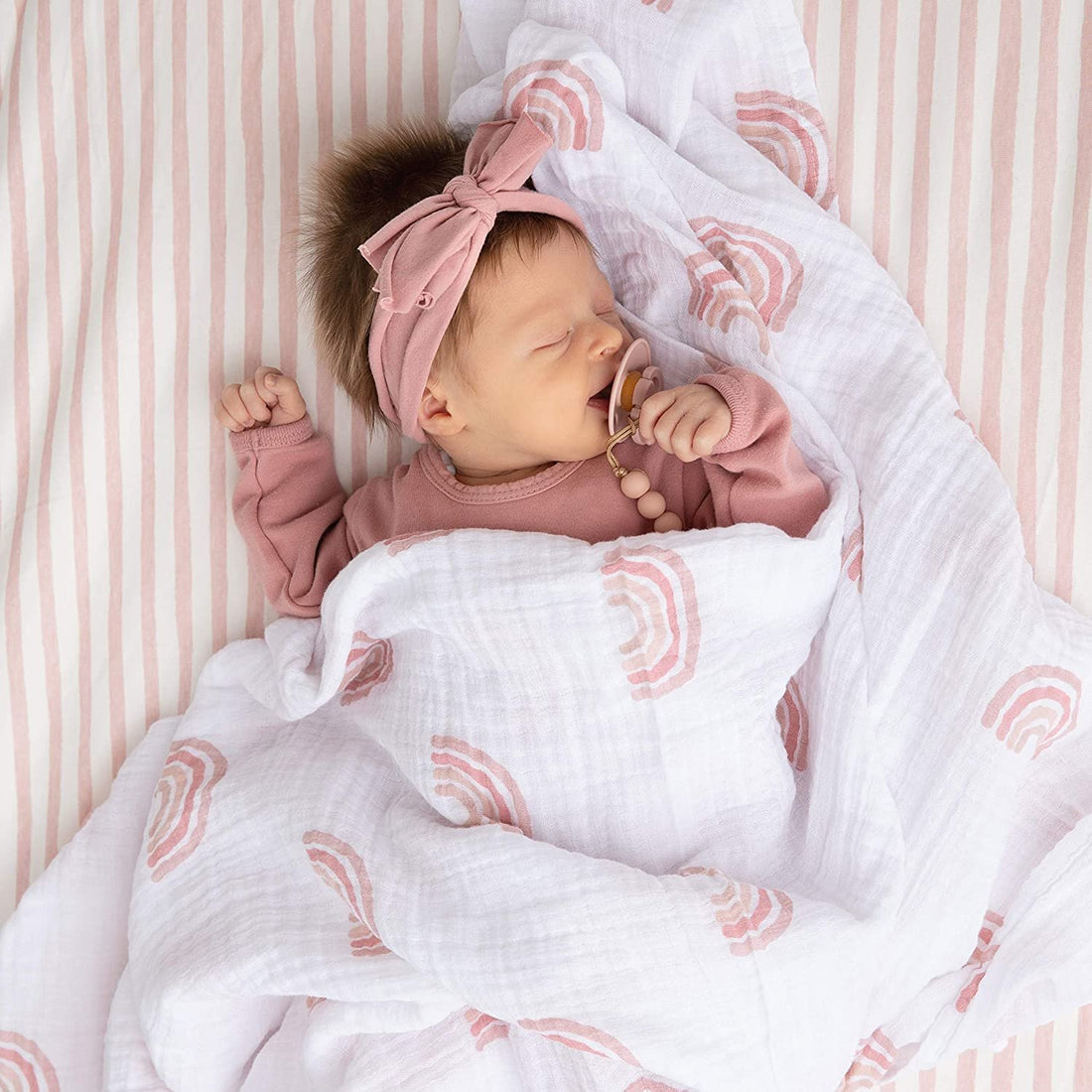 Ely s Co. Two Pack Muslin Swaddles Babies