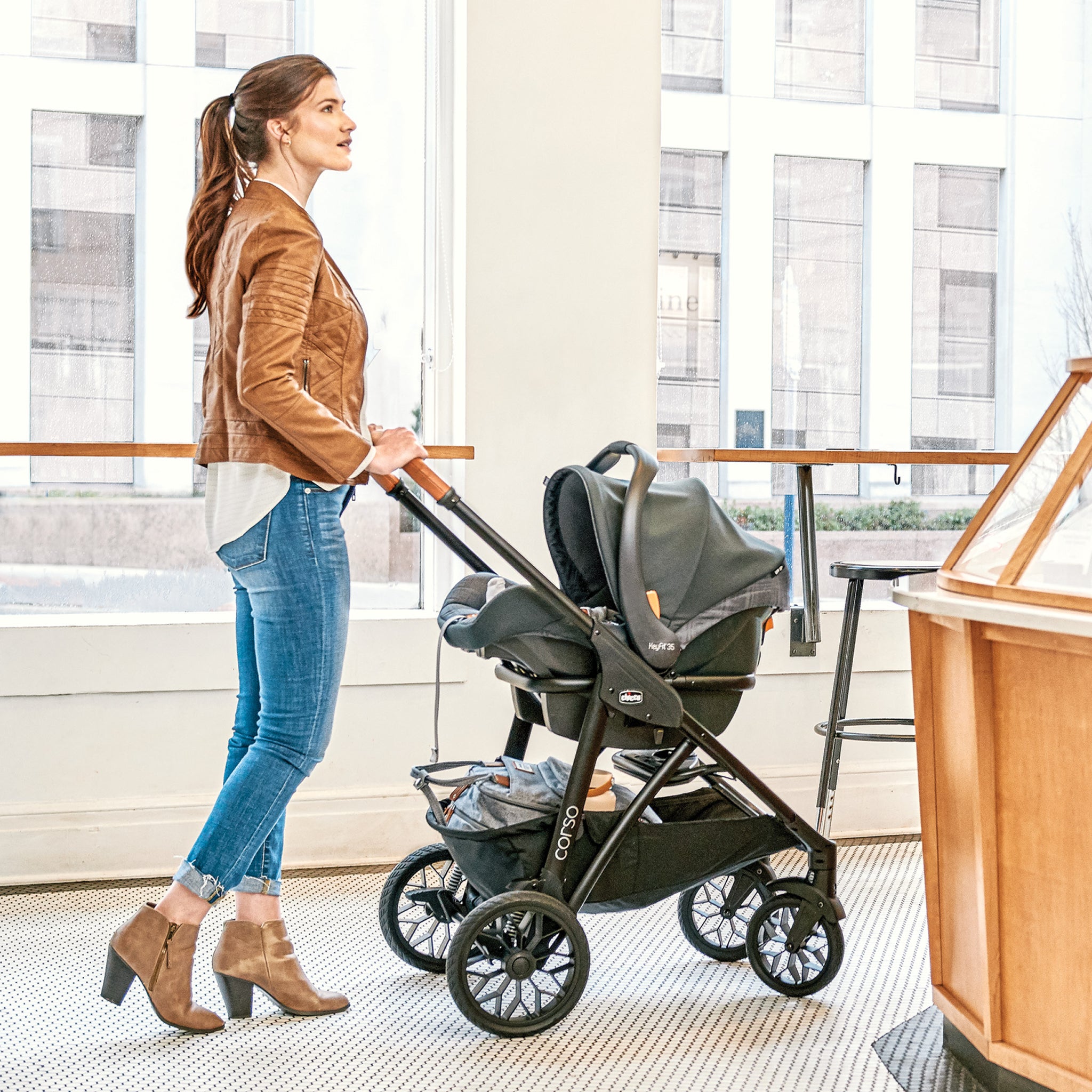 Chicco Corso LE Modular Travel System- Vernada