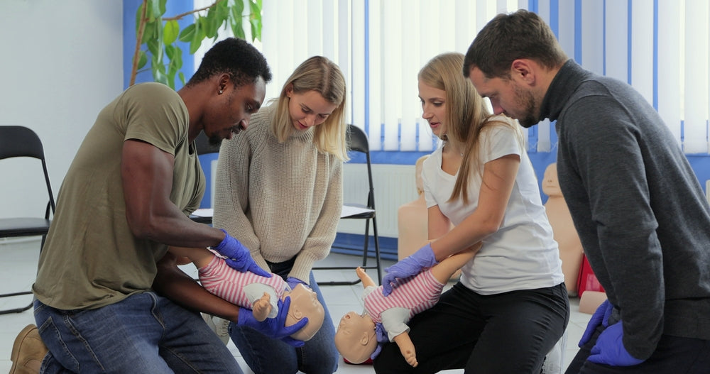 Family_and_Friends_Pediatric_First_Aid_CPR_AED1.jpg