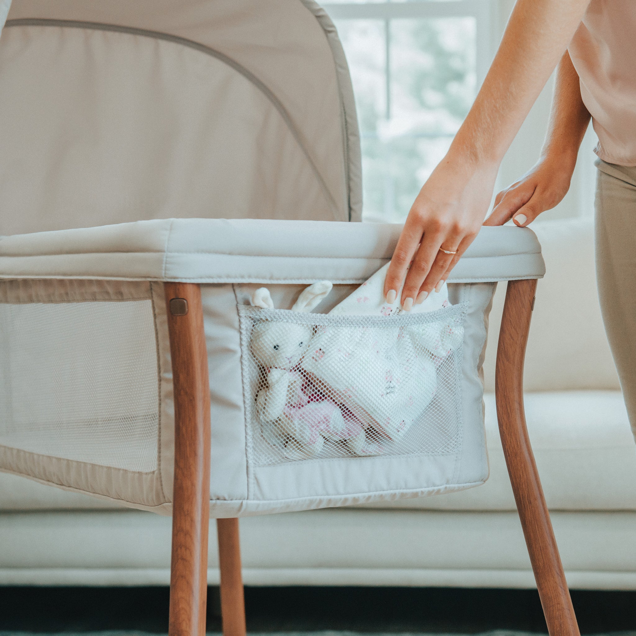 Chicco hotsell portable bassinet