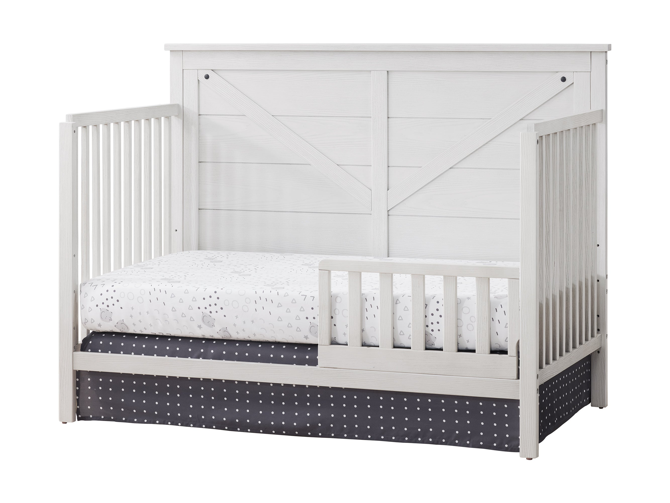 MontaukToddlerBed-White-Angle_Silo_18f127ec-8b02-4baa-b5c2-bf942310abab.jpg