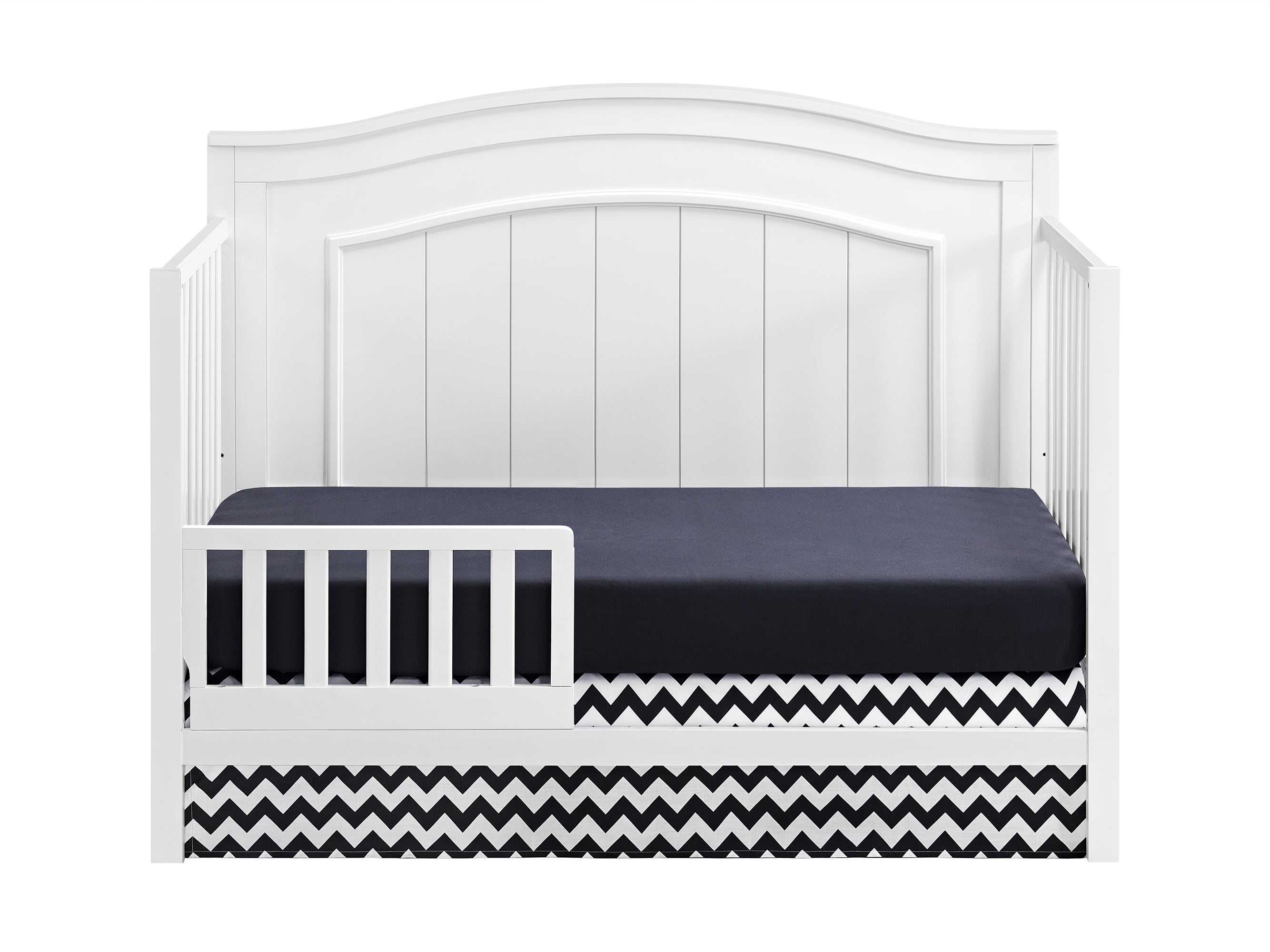 NolanToddlerBed-SnowWhite-Front_Silo.jpg