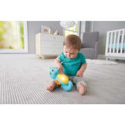 Fisher-Price Soothe & Glow Seahorse, Musical Plush Toy & Sound Machine for Baby with Lights